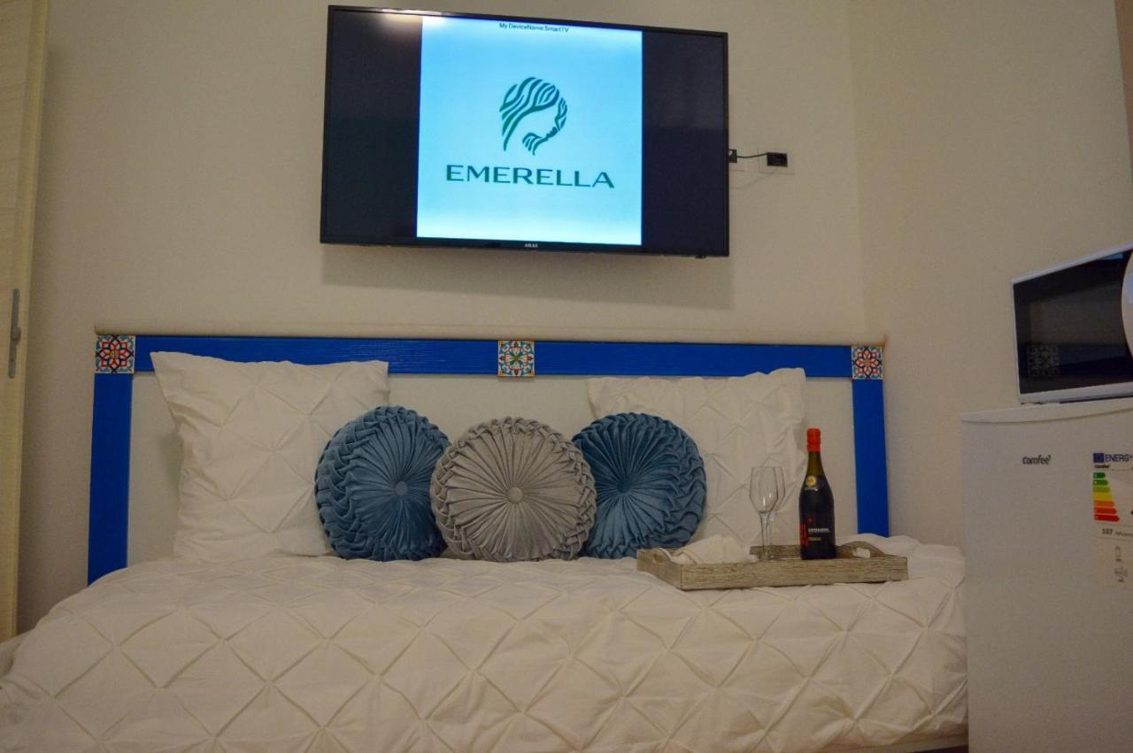 Emerella Luxury Suites-Siderno Lungomare エクステリア 写真