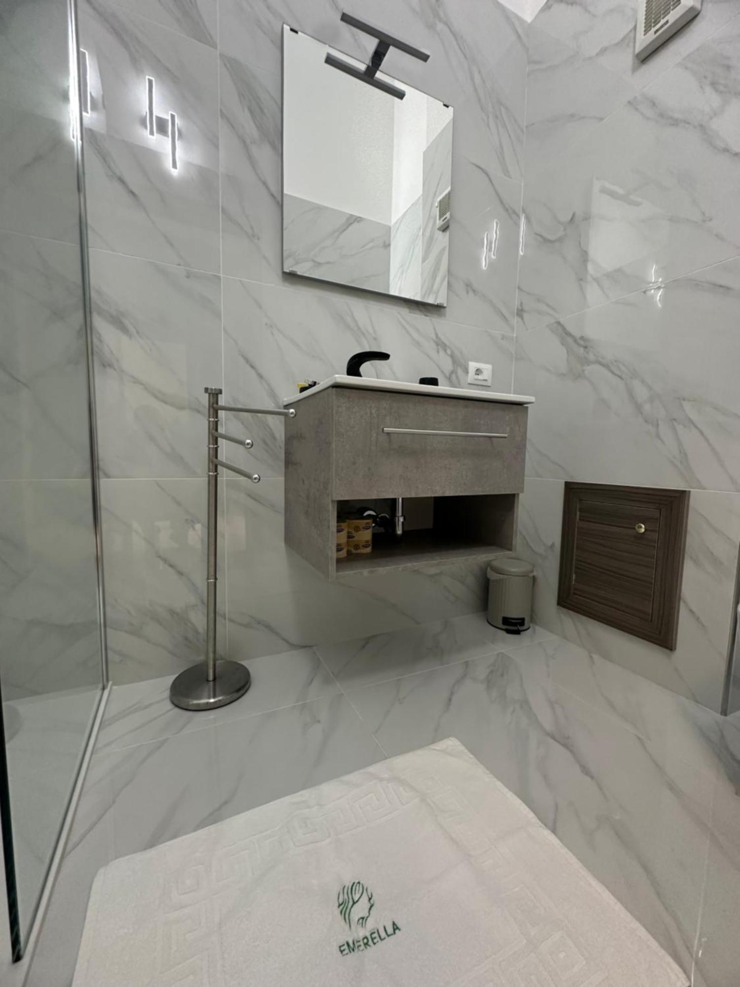 Emerella Luxury Suites-Siderno Lungomare エクステリア 写真
