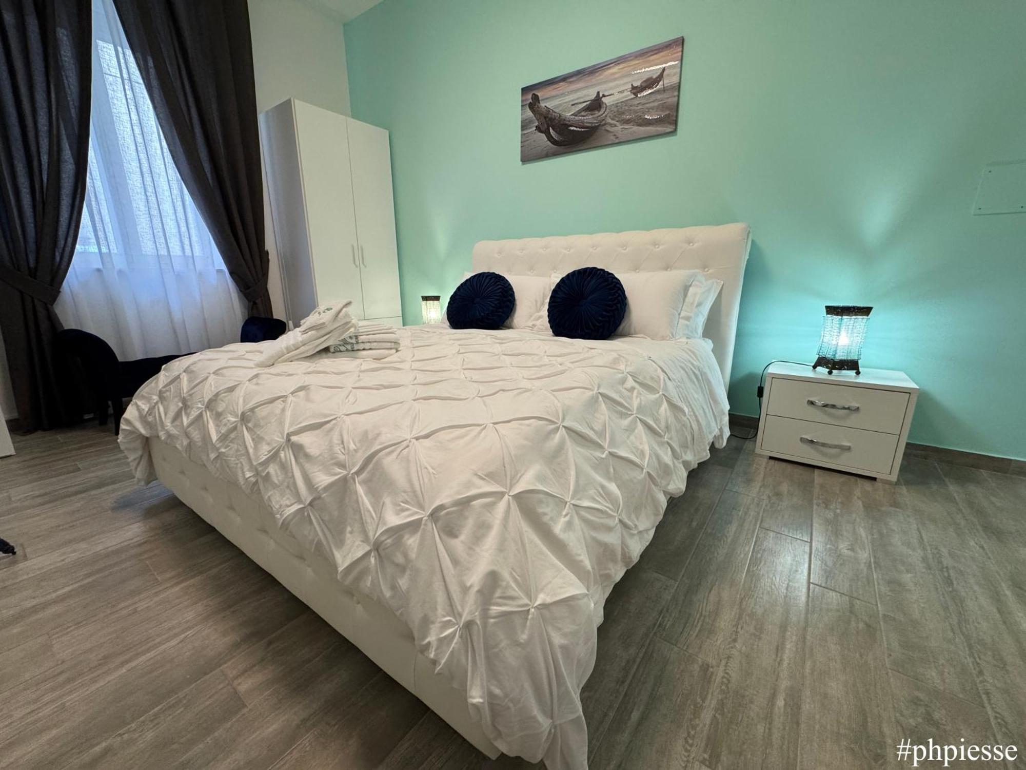 Emerella Luxury Suites-Siderno Lungomare エクステリア 写真